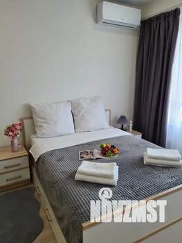 Студия квартира, посуточно, 33м2, 17/17 этаж