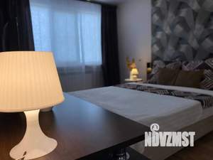 1-к квартира, посуточно, 38м2, 8/9 этаж