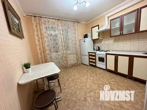 1-к квартира, посуточно, 45м2, 8/17 этаж