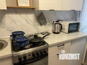 1-к квартира, посуточно, 36м2, 2/9 этаж