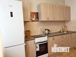 1-к квартира, посуточно, 36м2, 1/16 этаж