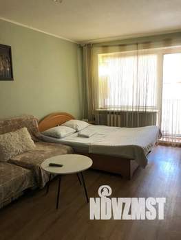 1-к квартира, посуточно, 39м2, 5/10 этаж