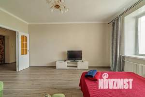 1-к квартира, посуточно, 43м2, 8/14 этаж