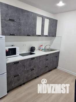 1-к квартира, посуточно, 35м2, 8/18 этаж