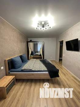 1-к квартира, посуточно, 39м2, 4/10 этаж