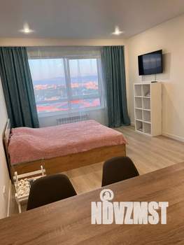 1-к квартира, посуточно, 36м2, 13/18 этаж