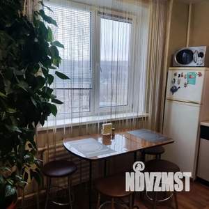 1-к квартира, посуточно, 38м2, 5/10 этаж