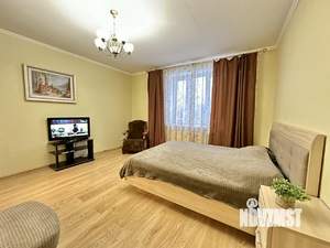 1-к квартира, посуточно, 50м2, 3/12 этаж