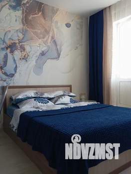 Студия квартира, посуточно, 30м2, 10/22 этаж