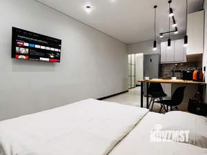 Студия квартира, посуточно, 35м2, 6/17 этаж