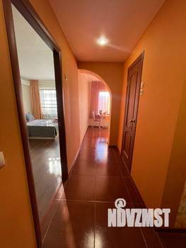 1-к квартира, посуточно, 38м2, 3/9 этаж