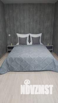 Студия квартира, посуточно, 40м2, 10/10 этаж