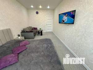 1-к квартира, посуточно, 50м2, 1/1 этаж