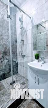 Студия квартира, посуточно, 26м2, 1/17 этаж