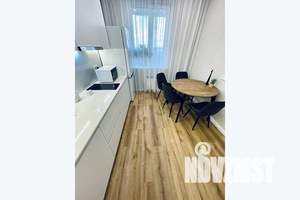 1-к квартира, посуточно, 50м2, 15/16 этаж