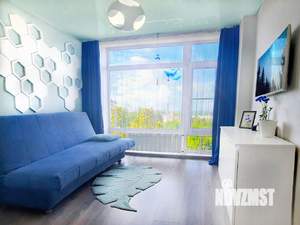 2-к квартира, посуточно, 39м2, 7/8 этаж