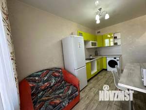 1-к квартира, посуточно, 40м2, 10/18 этаж