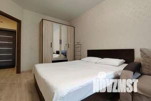 1-к квартира, посуточно, 40м2, 2/10 этаж