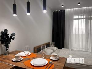 Студия квартира, посуточно, 35м2, 6/17 этаж