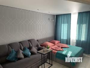 1-к квартира, посуточно, 42м2, 7/10 этаж
