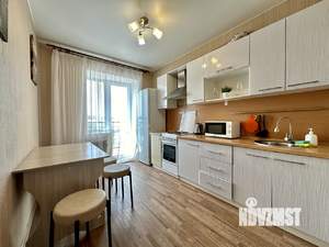 1-к квартира, посуточно, 45м2, 11/16 этаж