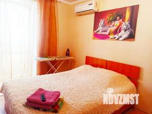 Студия квартира, посуточно, 30м2, 7/10 этаж