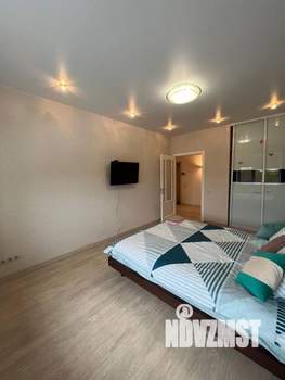 2-к квартира, посуточно, 64м2, 7/16 этаж