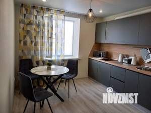 1-к квартира, посуточно, 38м2, 10/14 этаж