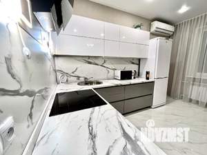 1-к квартира, посуточно, 54м2, 1/1 этаж