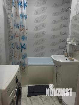 Студия квартира, посуточно, 30м2, 1/5 этаж