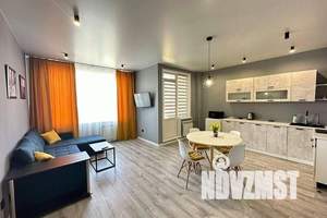 2-к квартира, посуточно, 50м2, 11/18 этаж