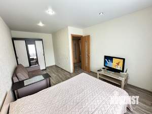 1-к квартира, посуточно, 45м2, 1/10 этаж