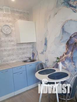 Студия квартира, посуточно, 30м2, 10/22 этаж