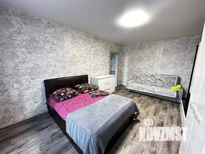 1-к квартира, посуточно, 40м2, 6/9 этаж