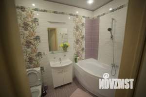 1-к квартира, посуточно, 37м2, 13/16 этаж