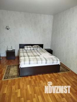 1-к квартира, посуточно, 30м2, 4/5 этаж
