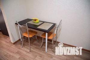 1-к квартира, посуточно, 35м2, 7/10 этаж