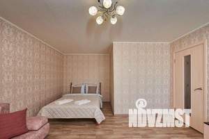 1-к квартира, посуточно, 38м2, 4/5 этаж