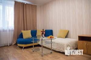 2-к квартира, посуточно, 42м2, 1/9 этаж