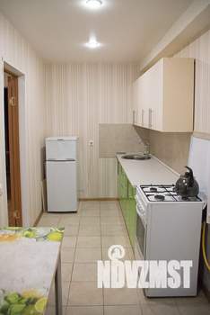 2-к квартира, посуточно, 42м2, 1/9 этаж