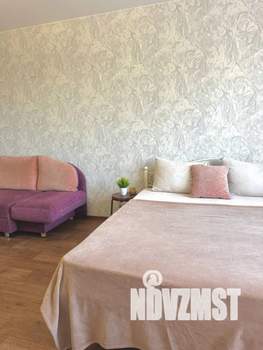 2-к квартира, посуточно, 50м2, 1/1 этаж