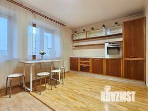 3-к квартира, посуточно, 75м2, 4/5 этаж