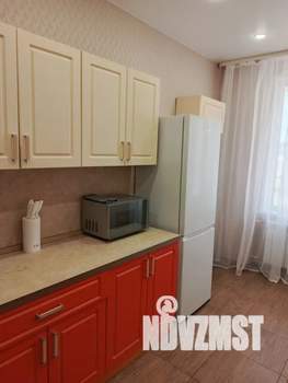 1-к квартира, посуточно, 39м2, 4/15 этаж