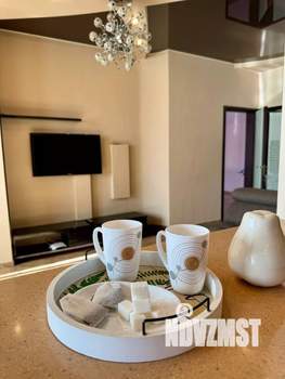 2-к квартира, посуточно, 75м2, 1/1 этаж