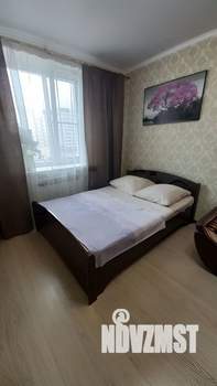 1-к квартира, посуточно, 40м2, 3/12 этаж