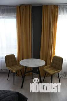 Студия квартира, посуточно, 35м2, 3/18 этаж