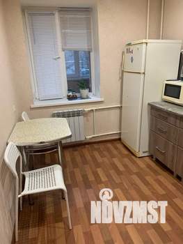 1-к квартира, посуточно, 30м2, 1/9 этаж