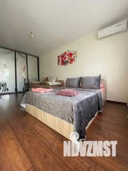 1-к квартира, посуточно, 38м2, 3/9 этаж