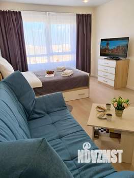Студия квартира, посуточно, 33м2, 17/17 этаж