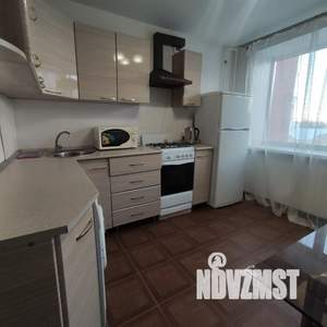 1-к квартира, посуточно, 45м2, 3/8 этаж